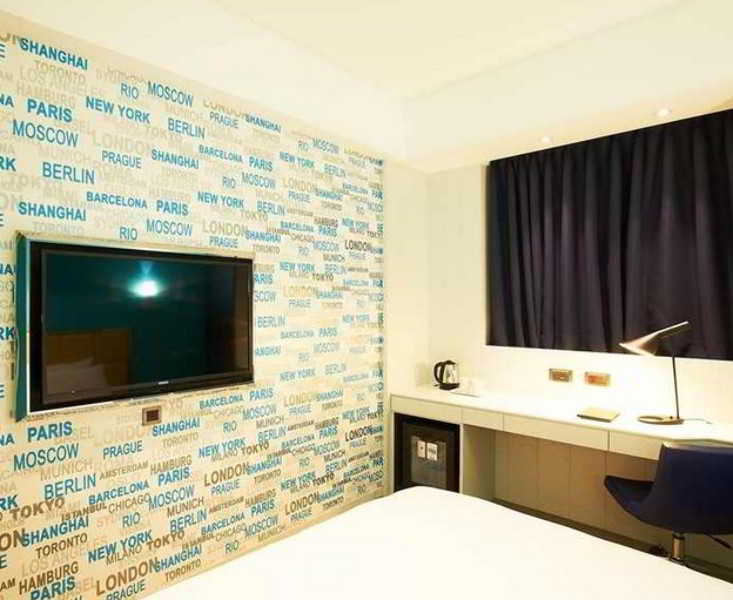 Royal Group Hotel Bo Ai Branch Cao Hùng Ngoại thất bức ảnh