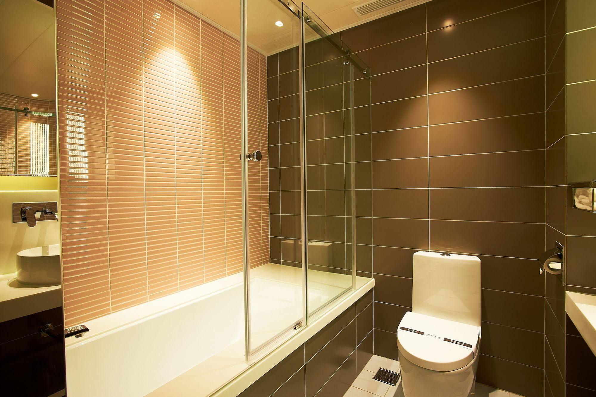 Royal Group Hotel Bo Ai Branch Cao Hùng Ngoại thất bức ảnh
