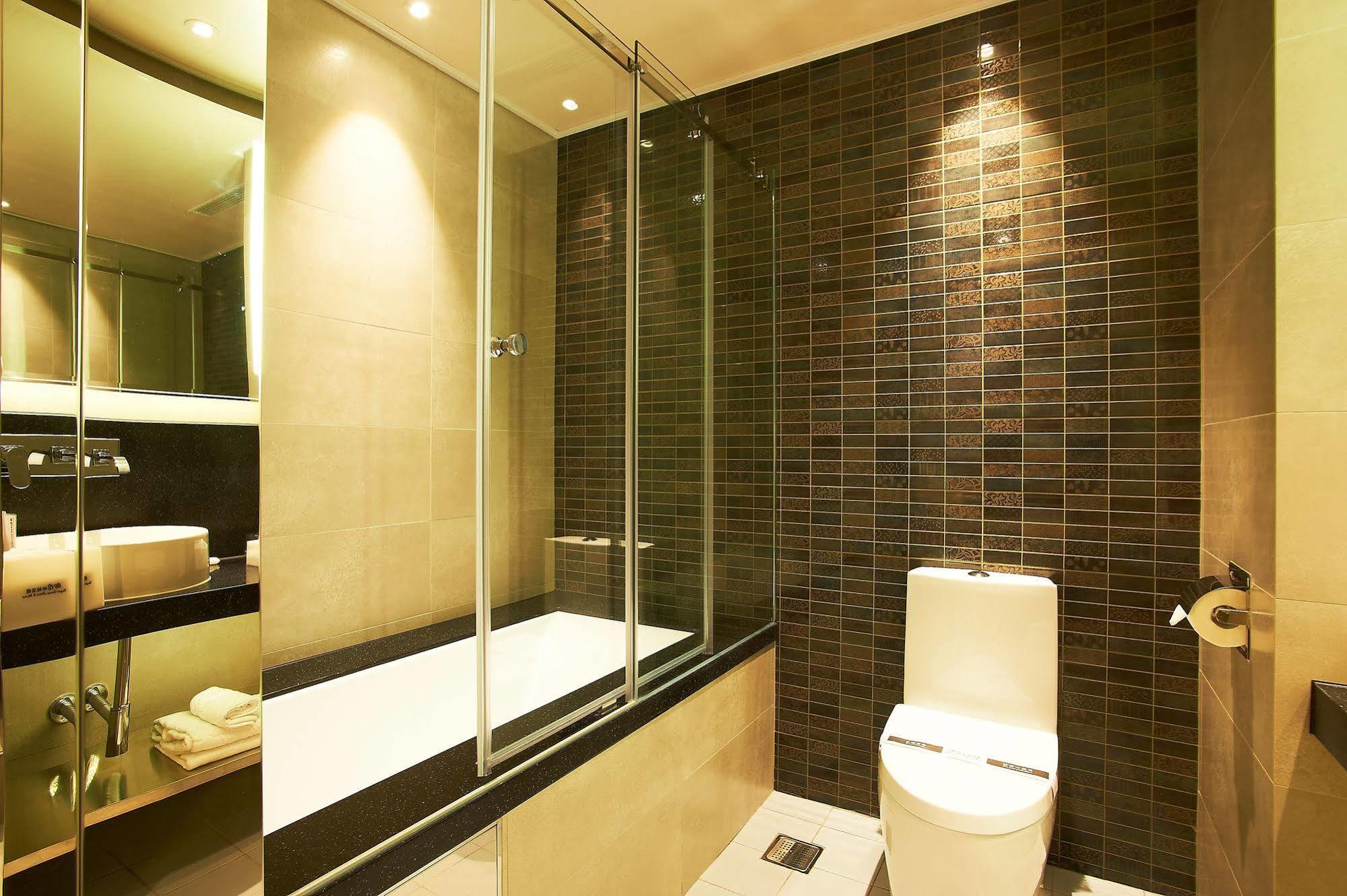 Royal Group Hotel Bo Ai Branch Cao Hùng Ngoại thất bức ảnh